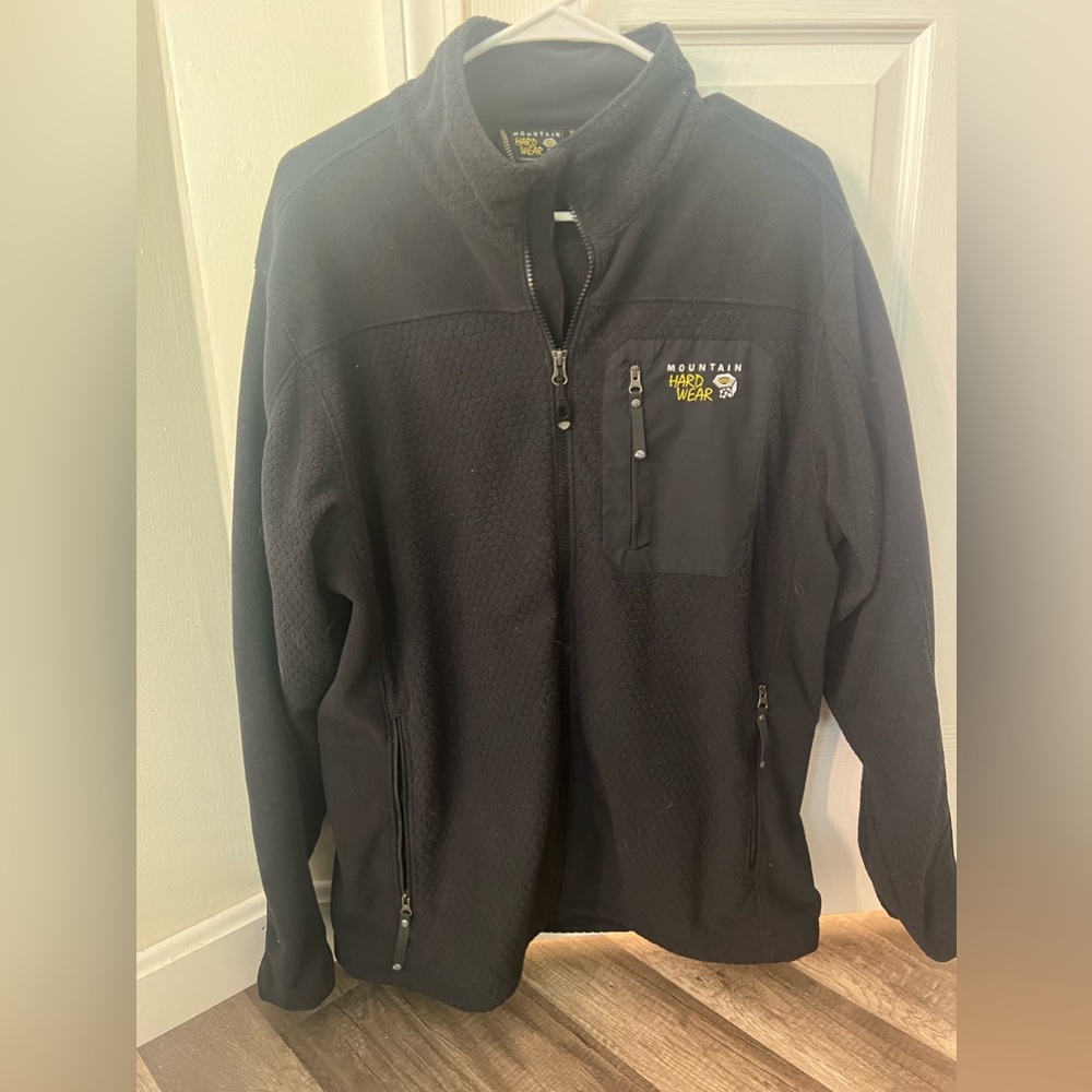 Men’s Mountain Hardwear Zip Up